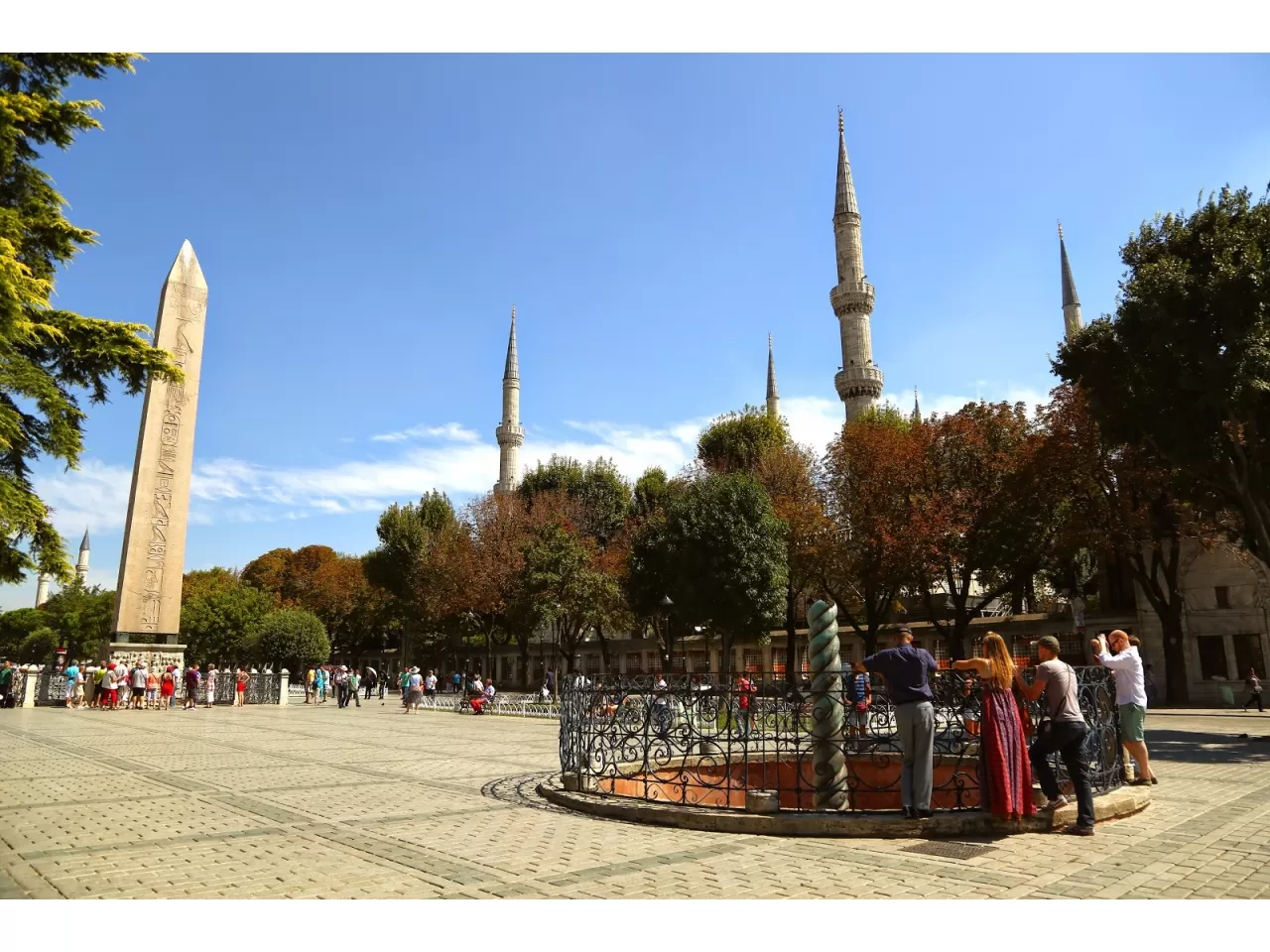 Sultanahmet Meydanı, Sultanahmet Camii, Yerebatan Sarnıcı