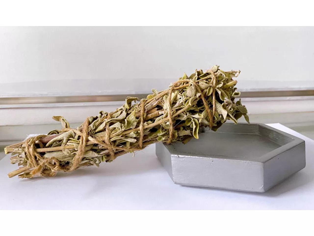 Demet Tütsü Nasıl Kullanılır?