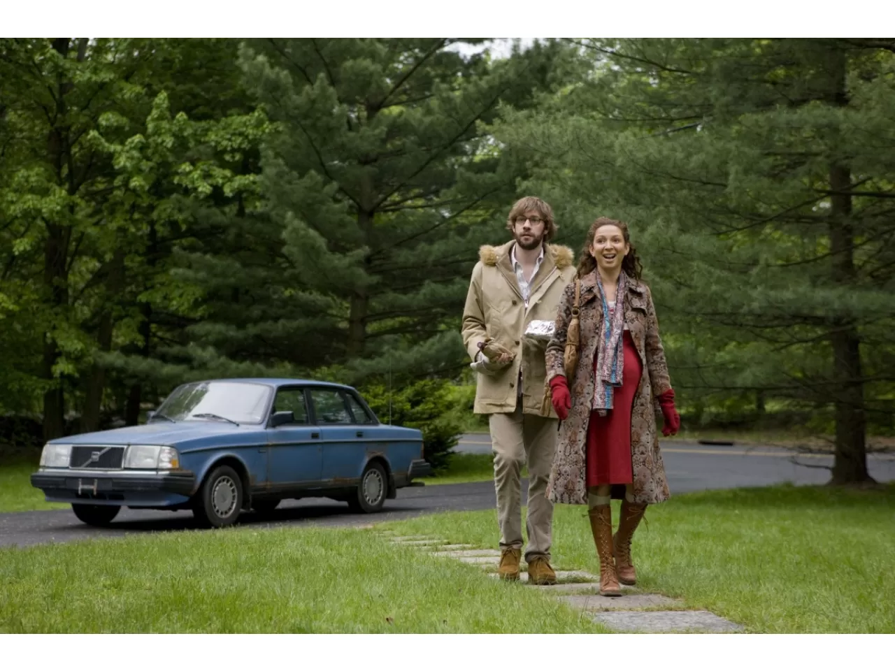 Uzaklara Gidelim (Away We Go)