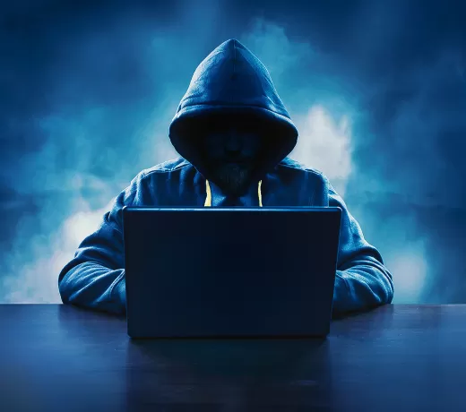Hackerler Neden Kapüşonlu Sweatshirt Giyer?