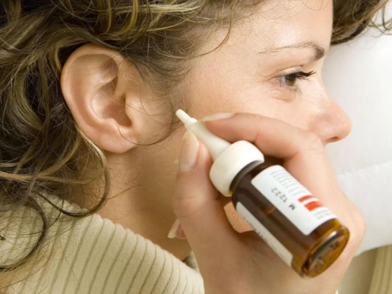 Oksibor Kulak Damlası Nasıl Kullanılır?