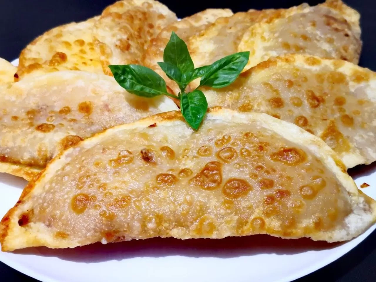 6-Çiğ Börek
