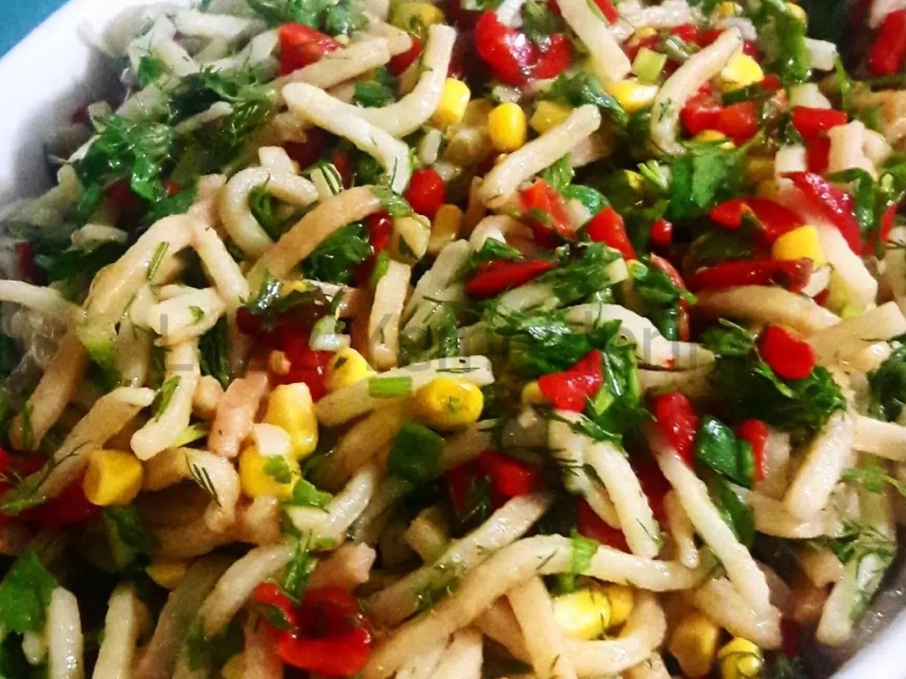 Köz Biberli Erişte