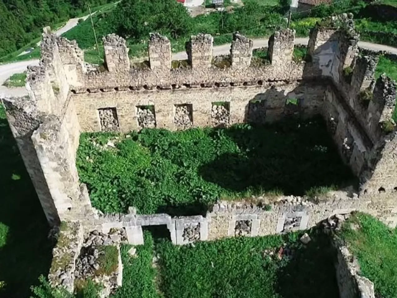 Santa Harabeleri Özellikleri