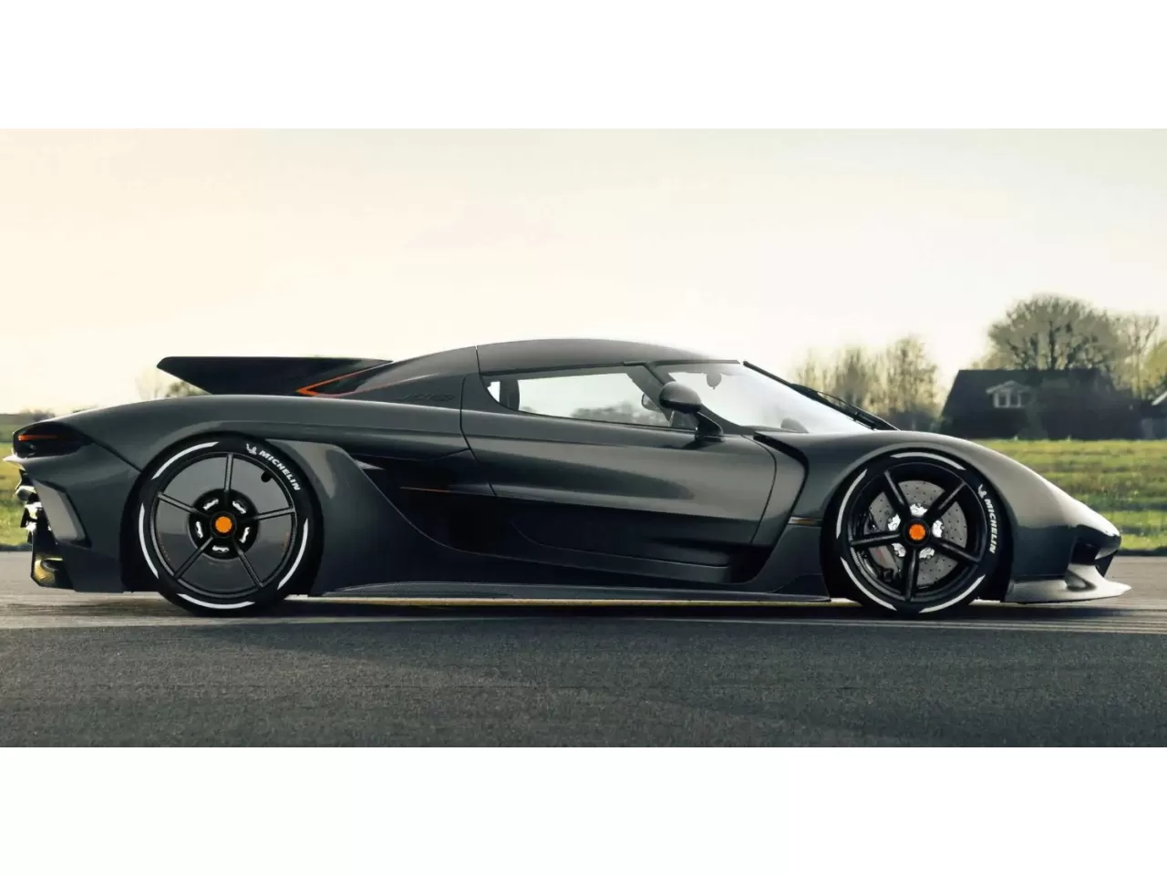 Koenigsegg Jesko Absolut: Hız Rekorlarını Yeniden Yazıyor